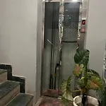 Hotel Blu Bell - Near Saket Metro